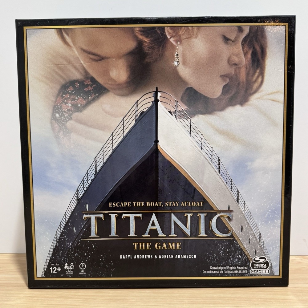 TITANIC The Game Escape The Boat Stay Afloat Board Game Spin Master Games NEW OB